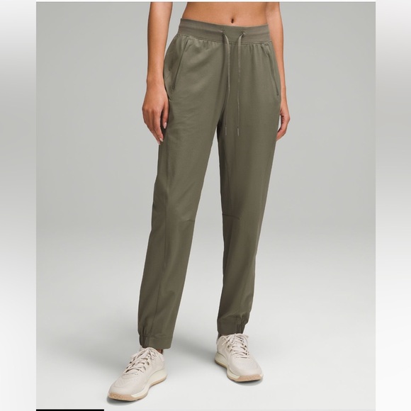 License to train HR pant - Picture 1 of 5
